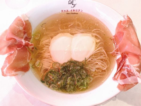 「らぁ麺生ハムフロマージュ」@ドゥエイタリアン H.y Park Hisaya店の写真