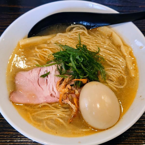 「【限定】味玉海老塩SOBA 1000円」@中華そば 向日葵の写真