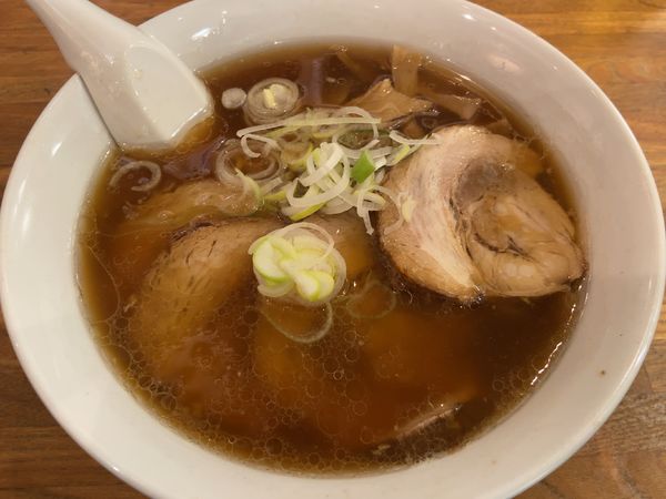 「正油チャーシューメン」@游亀亭の写真