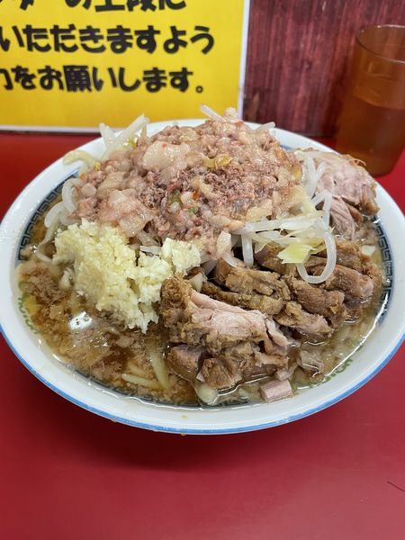 「小豚ラーメン、ヤサイ、ニンニク、アブラ」@ラーメン二郎 目黒店の写真