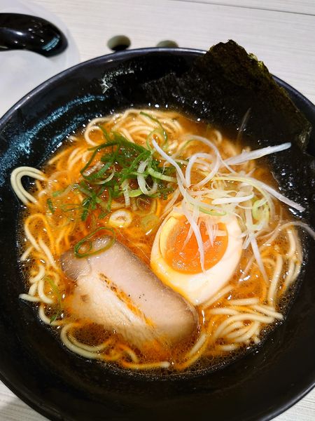 「ダシ香る辛旨醤油ラーメン」@はま寿司 ウィラ大井店の写真
