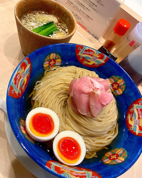 「特製鰹昆布水つけめん」@つけめん金龍の写真