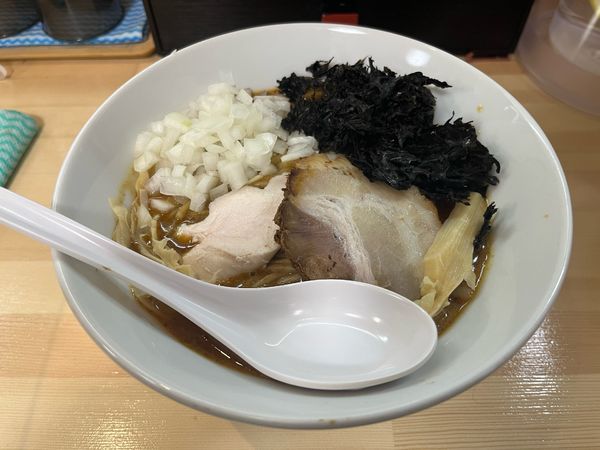 「魚介豚骨らぁ麺」@麺処 蒼の写真