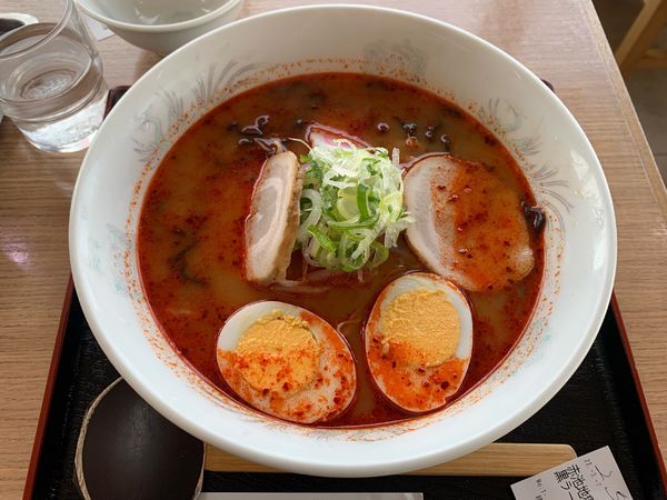 「赤池地獄の黒ラーメン ￥1000」@極楽茶屋の写真