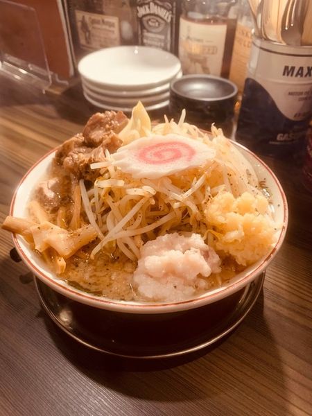 「牛ジロメン 800円」@アイアン麺の写真