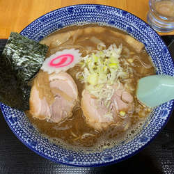 魚介中華そば 750円