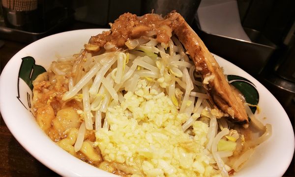 「雷ラーメン（中）1,000円」@ラーメン 雷 東京本丸店の写真