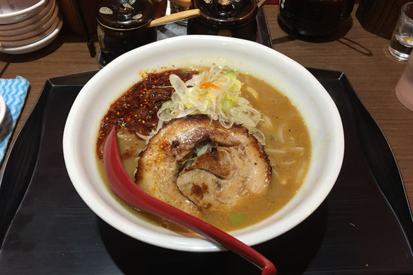 「辛味噌らーめん(野菜増し) 950円」@らーめん 蓮の写真