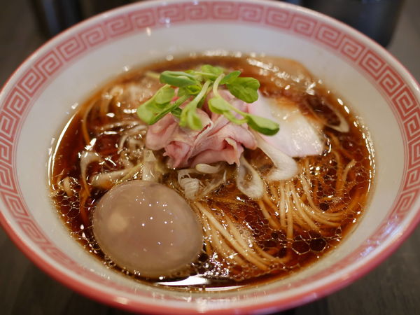 「醤油メン＋サービス味玉」@ヌードルボウズ n坊の写真