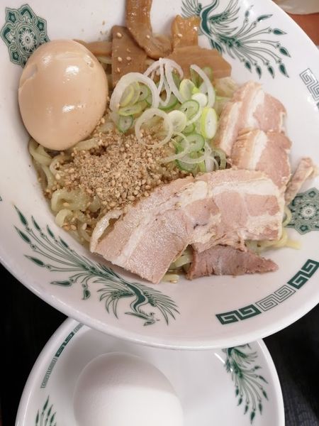 「汁なしラーメン(570)＋味付け玉子(券50)」@日高屋 戸塚西口店の写真