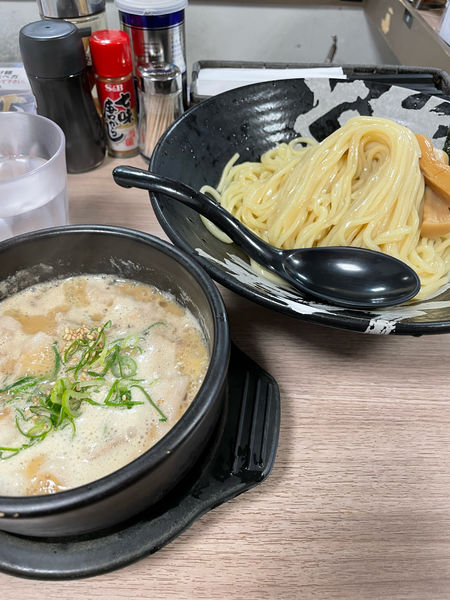 「つけとん」@越後つけ麺維新 大井町店の写真