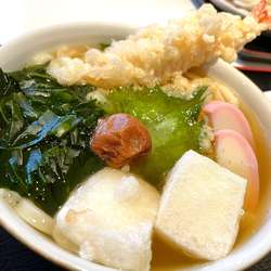 恒例 年明けうどん 並 ￥1100