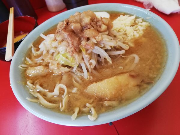 「ラーメン（麺半分）」@ラーメン富士丸 東浦和店の写真
