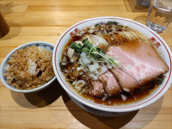 「特選八王子中華そば·平日ランチ限定焼豚ご飯」@いしかわやの写真