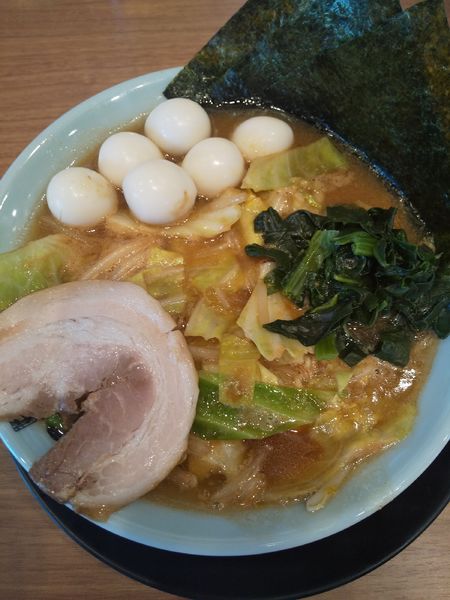 「味噌ラーメン（うずら増し）」@町田商店 美濃加茂店の写真
