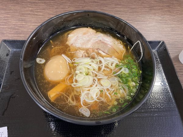 「煮玉子醤油らぁ麺」@らぁ麺MORIZUMIの写真