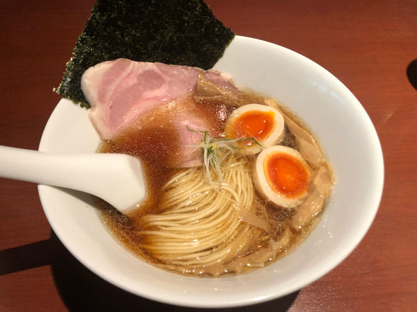 「津軽煮干し中華蕎麦」@酒肴場 屯の写真