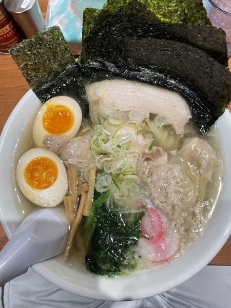 「特製塩ラーメン+のり+ライス」@麺屋 ようすけ 東京ラーメンストリート店の写真
