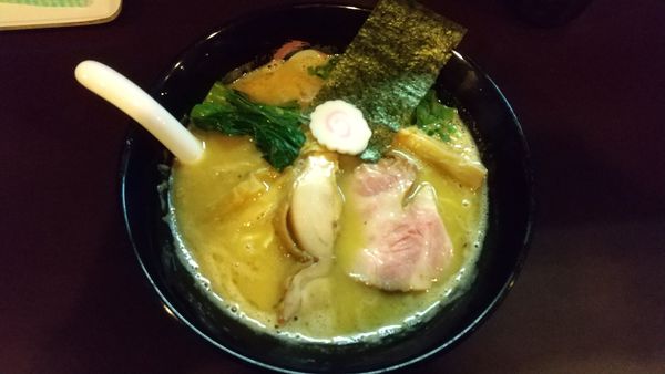 「白湯そば850円」@おおぜき中華そば店の写真