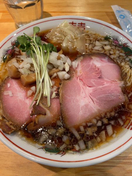 「特選八王子中華そば」@いしかわやの写真