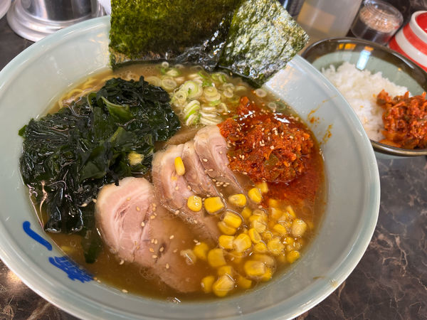 「からしチャーシューメン ¥1,080 からしめし ¥300」@ラーメン屋 麺一 溝の口店の写真