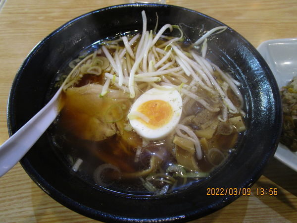 「中華そばと半チャーハンのSet 830円」@ラーメン大寿の写真