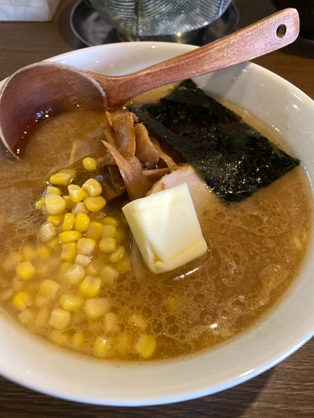 「五行醤油ラーメン」@一指禅 上福岡店の写真