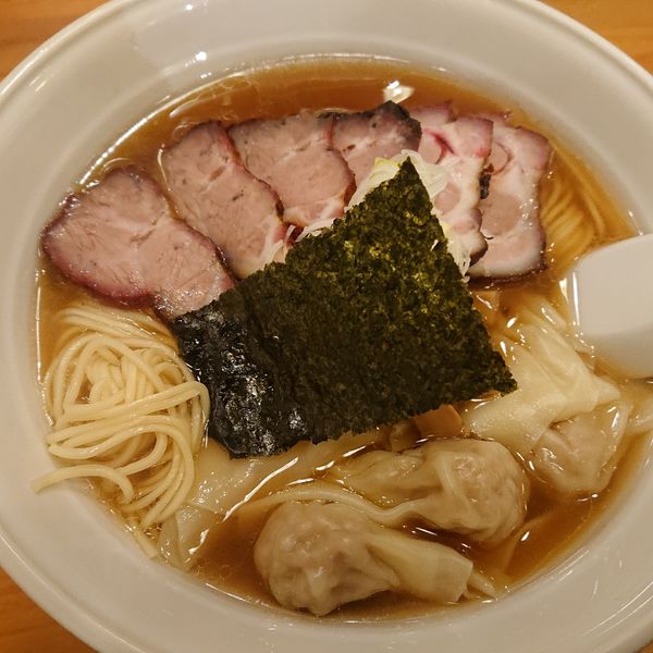 「チャーシューワンタンメン1200円、大盛100円」@支那ソバ おさだの写真