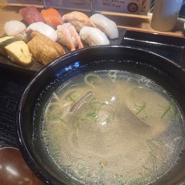 「寿司・鯛出汁塩らぁめんセット990円」@鮨・酒・肴 杉玉 西船橋の写真