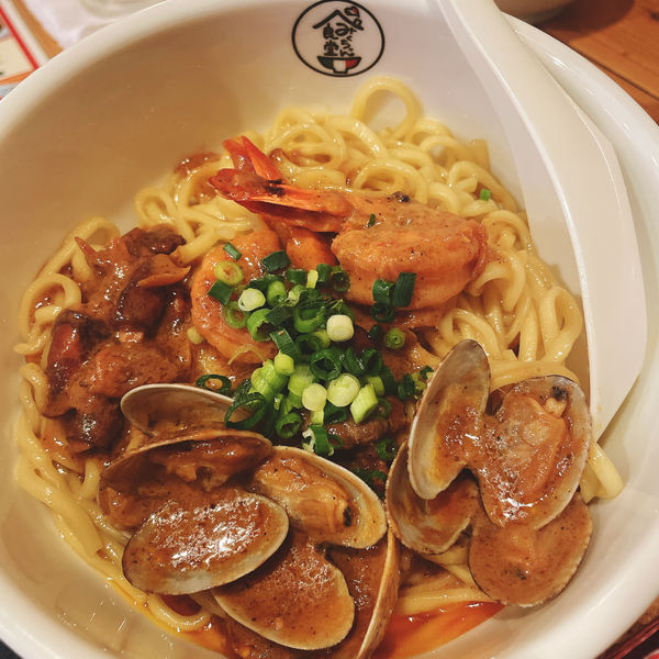 「海鮮みくちゃんまぜそば」@イタリアンまぜそばのお店 みくちゃん食堂の写真