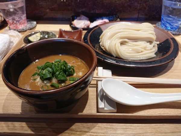 「つけめん＋塩とスダチ＋辣油辛味」@中華蕎麦 とみ田の写真