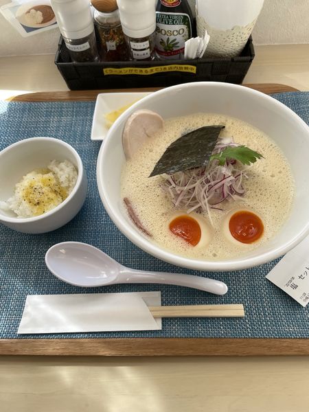 「鶏白湯（塩）セット¥1,000」@空飛ぶ福のとりの写真