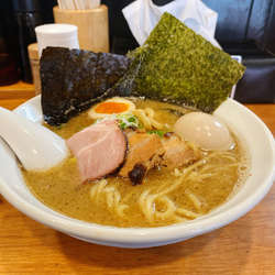 煮干しとんこつ