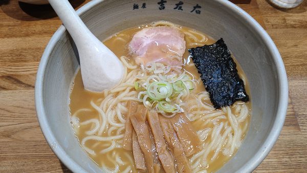 「大盛りらーめん」@麺屋吉左右の写真