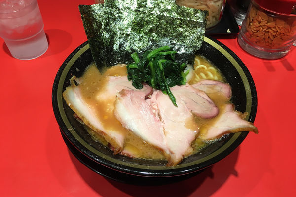「チャーシューメン(麺硬め) 880円」@環2家 蒲田店の写真
