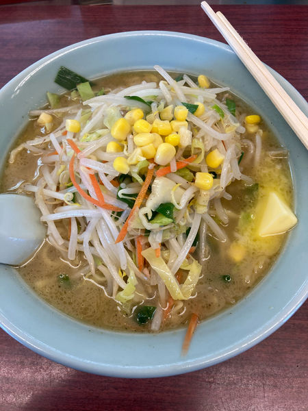 「塩バターラーメン」@満北亭 新青海街道東大和店の写真