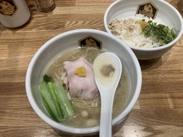 「真鯛らーめん+雑炊セット(大)」@真鯛らーめん 麺魚 五反田店の写真