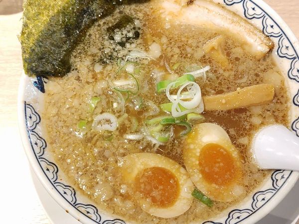 「ばんから＋味玉」@東京豚骨拉麺ばんから 亀戸店の写真