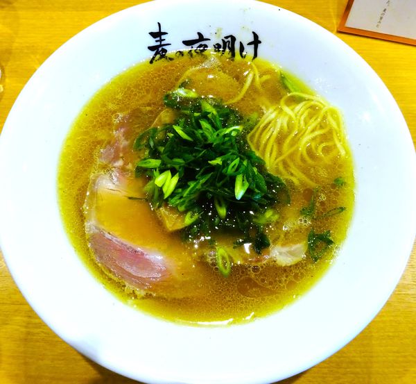 「帆立と山椒の中華そば＋ネギ（950円）」@麦の夜明けの写真