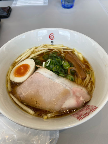 「黄ニラらーめん」@麺屋 匠の写真