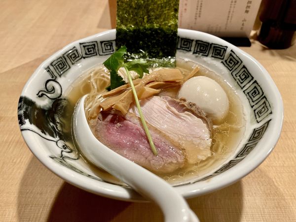 「煮干中華そば 塩 特製」@煮干中華と担々麺 山もとの写真