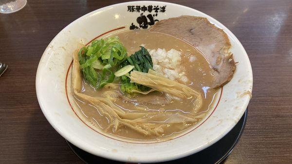 「豚骨中華そば」@豚骨中華そば がんたれの写真