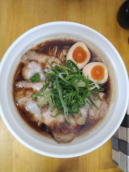 「黒味玉ラーメン(890円)」@DRAGONラーメンの写真