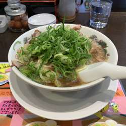 チャーシューメン（910円）