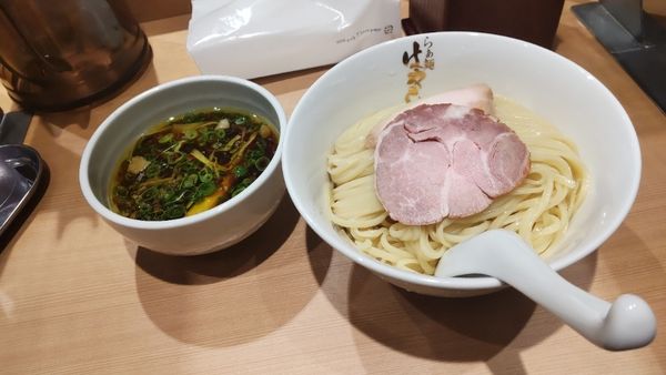 「つけ麺」@らぁ麺 はやし田 中目黒店の写真