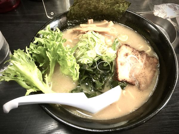 「ラーメン(とんこつ)(660￥)」@一八ラーメンの写真