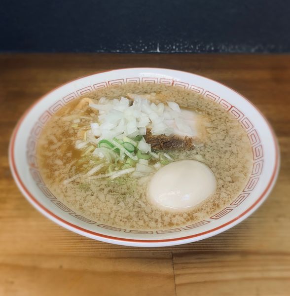 「味玉背脂醤油（固め・濃いめ￥870）」@喜多方食堂 浅草本店の写真