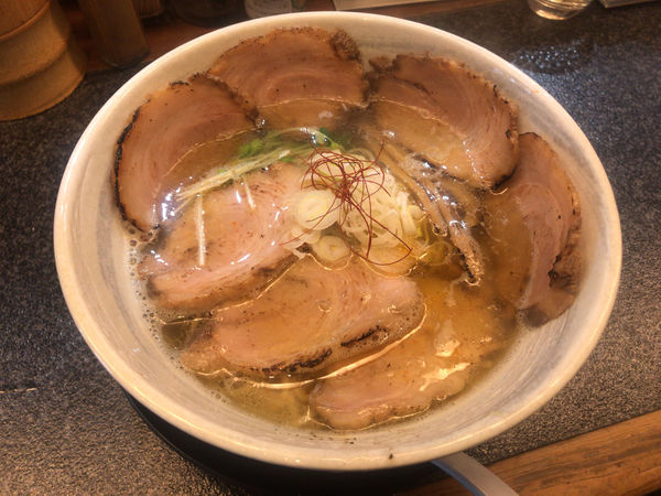 「塩中華そば+肉増し（1030円）」@満麺の笑みの写真