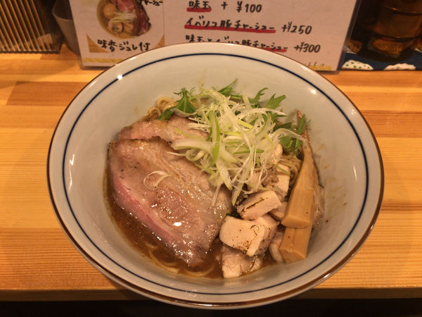 「魚介鶏まぜそば（追い飯付き）900円」@Coccinellaの写真