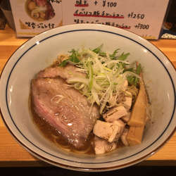 魚介鶏まぜそば（追い飯付き）900円